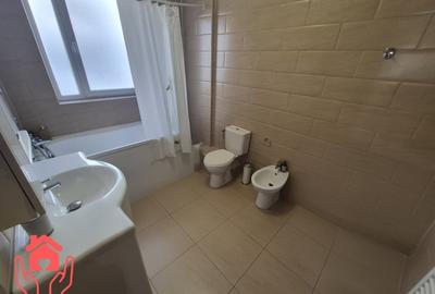 Casă individuală cu 7 camere decomandat cu Canalizare în Băneasa - 26