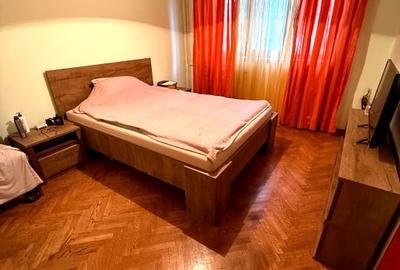 Apartament cu 4 camere decomandat în Drumul Taberei - 4