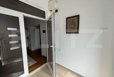 Resedinta impunatoare, 6 camere, 430 mp si un teren de 730 mp, zona Cetate - 17