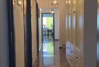Apartament cu 4 camere decomandat în Central - 1
