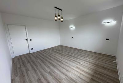 Casă cu 3 camere în Cârcea - 2