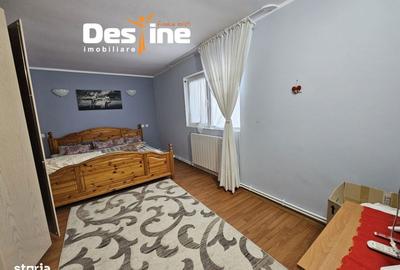 Casă cu 5 camere decomandat cu Teren 7200 Mp în Probota - 13