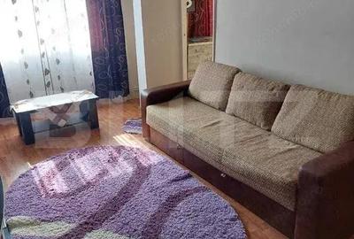 Garsonieră semidecomandată în 9 Mai - 1