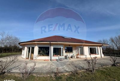 Casă cu 3 camere în Rontău - 8
