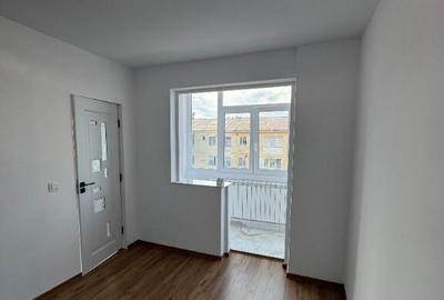 Vand apartament 2 camere Nou! - 9