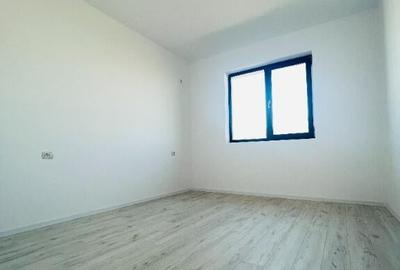 Casă cu 4 camere cu Teren 510 Mp în Balotești - 10