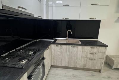 Apartament cu 3 camere în Central - 3