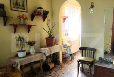 Casa de vanzare 180 mp utili, teren 300 mp zona se - 2