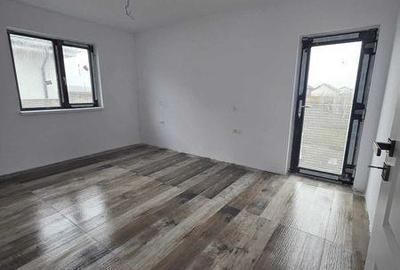 Casă cu 4 camere cu Teren 117 Mp în Central - 6