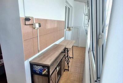 Apartament cu 2 camere decomandat în Rovine - 8