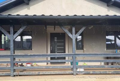 Casă în Central - 1