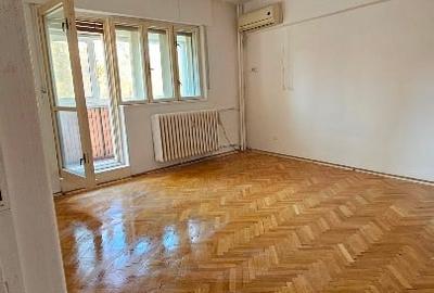 DiIRECT PROPRIETAR  4 camere  13 Septembrie-Casa Poporului CATEDRALA NEAMULUI - 11