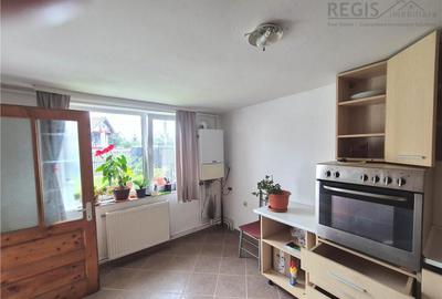 Casă cu 5 camere cu Canalizare în Noua - 4