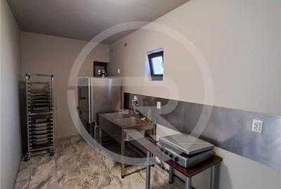 Spațiu comercial, de 140 mp, în Central