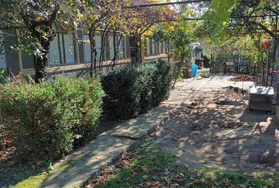 Casă cu 4 camere în Curcani - 1