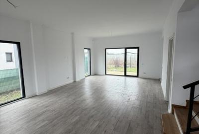 Casă individuală cu 4 camere cu Teren 311 Mp în Tunari - 8