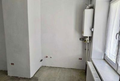 Apartament cu 3 camere decomandat în Petros - 5