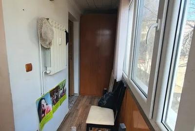 Apartament cu 2 camere semidecomandat, mobilat în Titan - 6