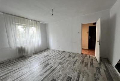 Apartament cu 2 camere semidecomandat în Gemenii - 2