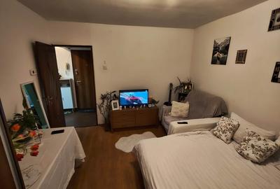 Garsonieră decomandată, mobilată în Ștrand - 2