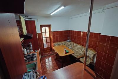 Vand apartament 2 camere - 3