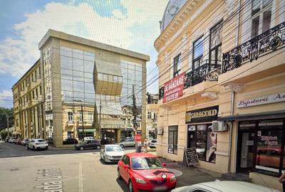 Spațiu comercial, de 3,500 mp, în Central - 3