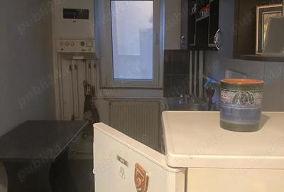 Apartament cu 3 camere semidecomandat în Central - 9