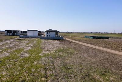 Teren Construcții intravilan de 319 mp, în Berceni - 2