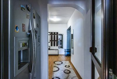 Apartament cu 3 camere circular în Drumul Taberei - 11