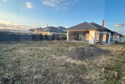 Casă individuală cu 4 camere cu Canalizare în Jucu de Sus - 5