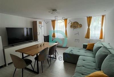 Apartament cu 3 camere decomandat, mobilat în Brașovul Vechi - 2