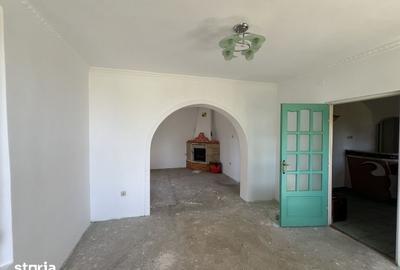 Casă cu 5 camere cu Teren 2607 Mp în Păulești - 14