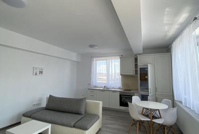 Apartament cu 2 camere semidecomandat în Olteniței