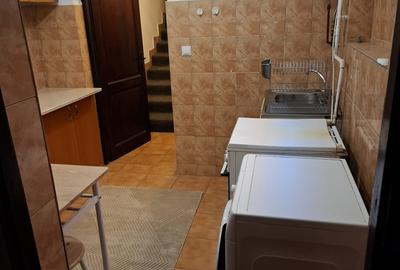 Piata Victoriei- Bld. Mihalache - 1