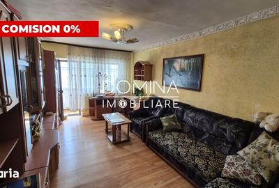 Apartament cu 3 camere decomandat în Traian - 9