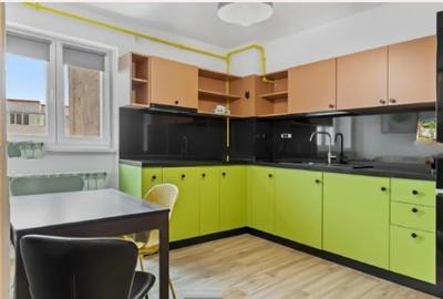 Tineretului Parc,Metrou,bl,1982,VEDERE PARONAMICA, DECOMANDAT.Renovat,2 bai, - 3