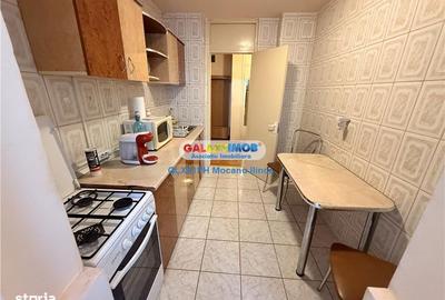 Apartament cu 2 camere decomandat în Republicii
