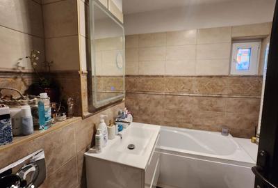 Apartament cu 3 camere în Șerbănești - 2