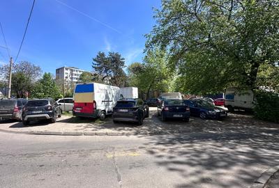 Teren Construcții intravilan de 400 mp, în 1 Mai - 3
