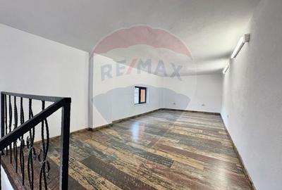 Birou, de 139.25 mp, în 13 Decembrie - 15