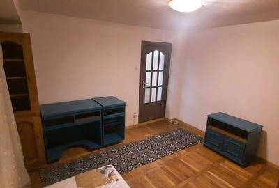 Apartament cu 3 camere decomandat în Exterior Vest - 2