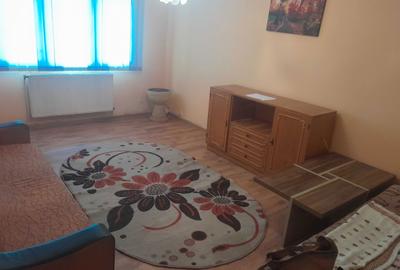 Garsonieră decomandată în Central - 5