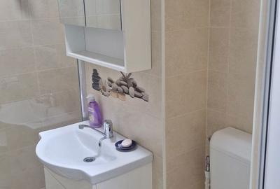 Apartament cu 2 camere decomandat în Micro 17 - 2