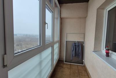 Garsonieră decomandată, mobilată în Vitan - 2