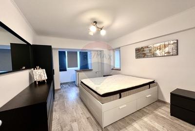 De inchiriat apartament 2 camere decomandat - Bulevardul Unirii nr. 76 - 2