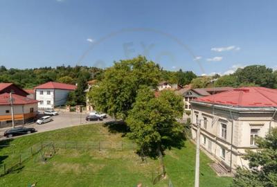 Apartament cu 3 camere decomandat, mobilat în Central - 6