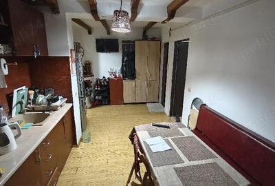 Apartament cu 3 camere decomandat în Marghiloman - 4