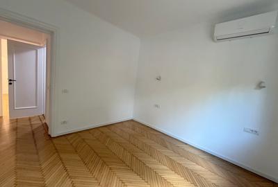 Apartament cu 3 camere semidecomandat în Capitale - 13