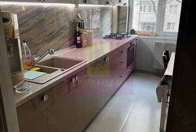 Apartament cu 2 camere decomandat în Vitan