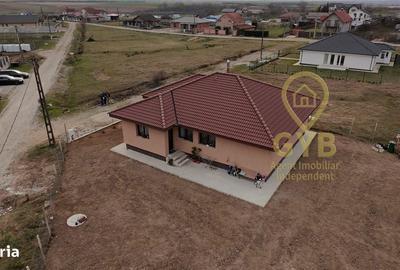 Casă cu 4 camere cu Teren 686 Mp în Oșorhei - 4